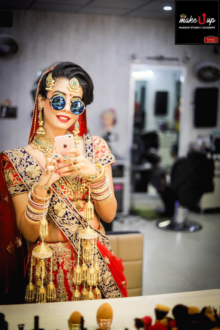  Profile Photos of Make U Up Makeup Studio & Academy 1/6, 1st Fl, Regal Building, Baba Kharak Singh Marg, Above FedEx Courier, Behind PVR Rivoli Cinema, Connaught Place - Photo 2 of 20