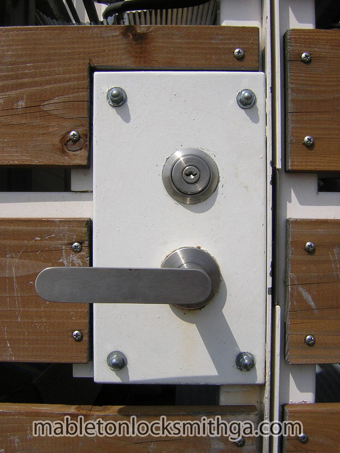 Mableton Lockout Locksmith Services of Victor's Locksmith Co. 1306 Old Powder Springs Rd SW - Photo 8 of 12