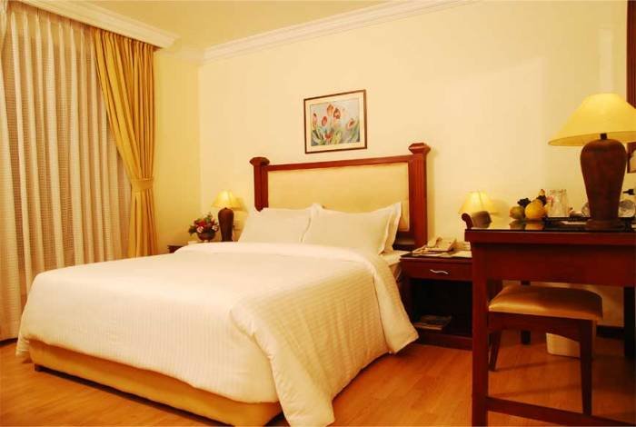  Profile Photos of Budget hotels in kerala Kaniyampuzha Road Vyttila, Kochi - Photo 3 of 9