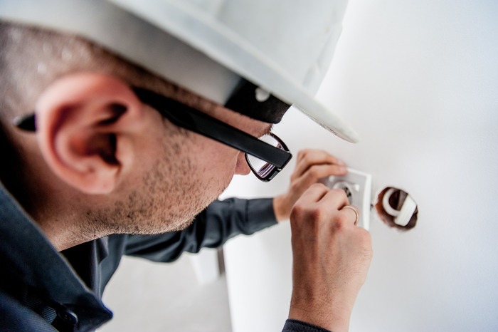  New Album of Emergency Electrician London 365 43 Dudley Court - Photo 3 of 3