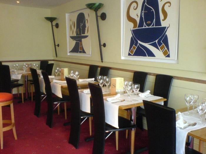  Profile Photos of Shampan 2 Indian Restaurant 38 Chatterton Road - Photo 10 of 17