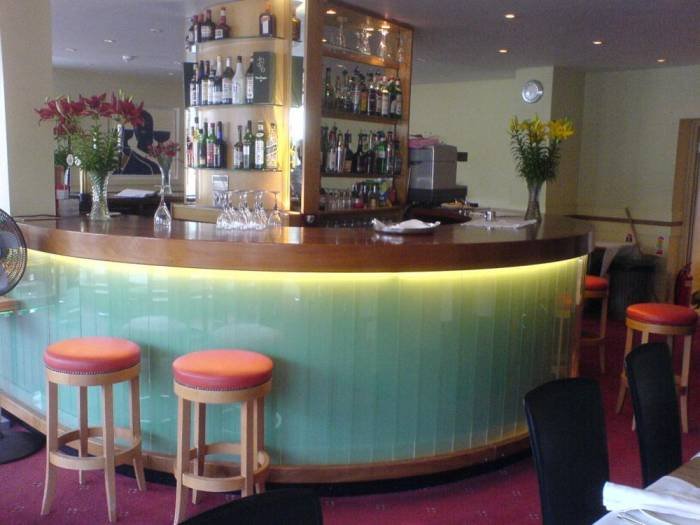  Profile Photos of Shampan 2 Indian Restaurant 38 Chatterton Road - Photo 15 of 17