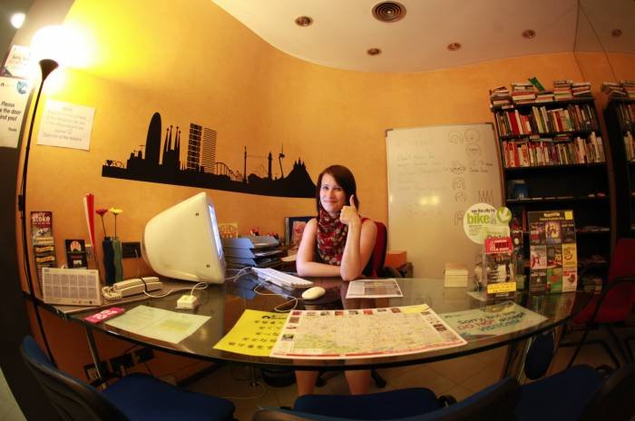  Profile Photos of Alternative Creative Youth Hostel Barcelona Ronda Universitat 17, entresÃ²l-3 - Photo 2 of 11