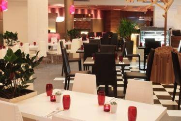  Profile Photos of Heart Bistro 390 Orchard Road  - Photo 2 of 3
