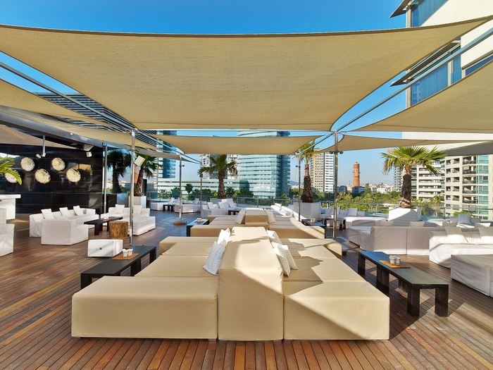 Purobeach at Hilton Diagonal Mar Barcelona Hilton Diagonal Mar Barcelona of Hilton Diagonal Mar Barcelona Passeig del Taulat 262-264 - Photo 26 of 33