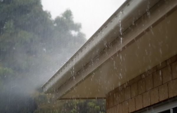 gutter cleaning contractors kansas city New Album of Kansas City Gutter Cleaning Expert 1881 Main St #300 - Photo 8 of 11