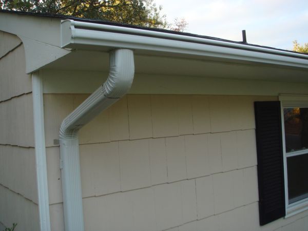 seamless gutters kansas city New Album of Kansas City Gutter Cleaning Expert 1881 Main St #300 - Photo 9 of 11