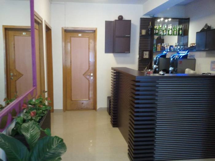 SAMSUNG             Profile Photos of HOTEL TRANZZIT Lipova, nr 24, sector 1 - Photo 7 of 9
