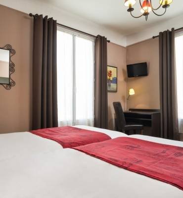  Profile Photos of Hotel Chatillon Montparnasse 11, Square de Chatillon - Photo 1 of 10