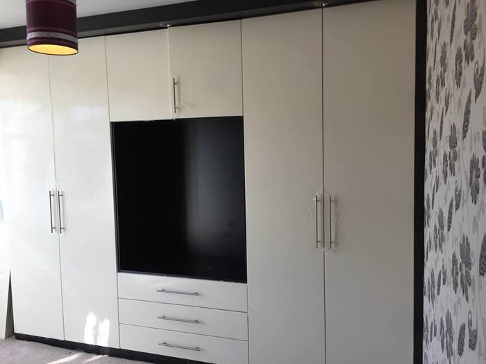 Fitmy wardrobes of Fit My Wardrobes Limited 385 Hanworth Road - Photo 1 of 6