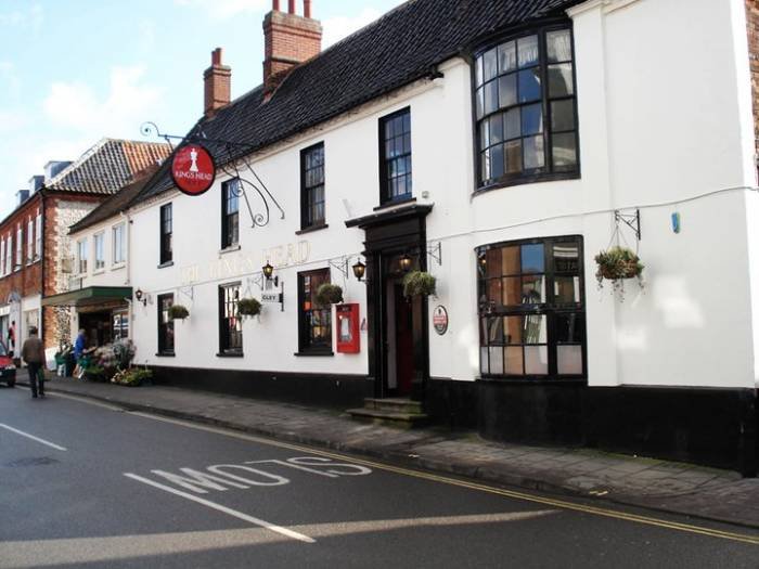  Profile Photos of Kings Head Holt 19 High Street - Photo 5 of 7
