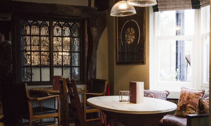  Profile Photos of The White Lion Tenterden High Street - Photo 9 of 12