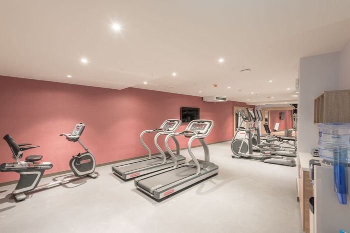  New Album of Hampton by Hilton Frankfurt City Centre East GrusonstraÃŸe 4 - Photo 2 of 11