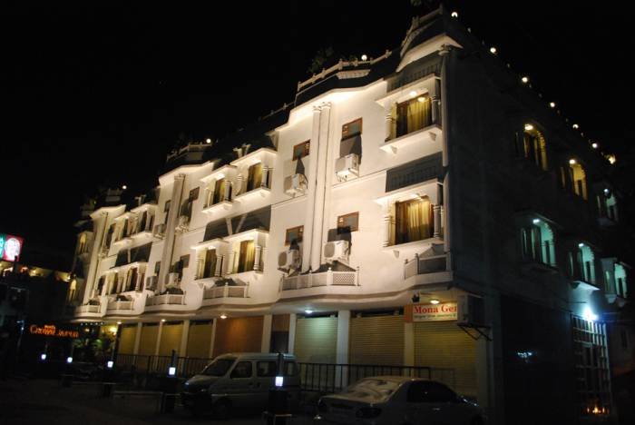  Profile Photos of hotel crown Khandela House, next to Hotel Arya Niwas, Behind Amber Towers, Sansar Chandra Road - Photo 1 of 1
