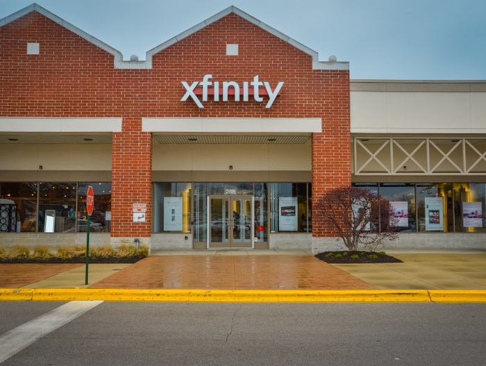  Profile Photos of XFINITY Store by Comcast 651 Topeka Way - Photo 1 of 4