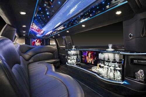  Profile Photos of Black Tie Executive Limo 259 Edward Street - Photo 3 of 4