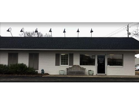 Profile Photos of Patton Chapel Animal Clinic 1665 Montgomery Hwy - Photo 3 of 4