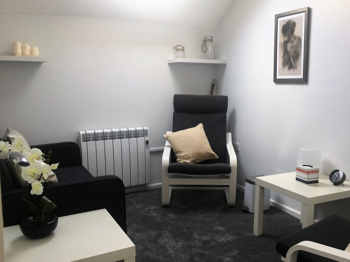  Profile Photos of Brighton and Hove Therapy Hub - Brighton 9a Prince's Street - Photo 4 of 11