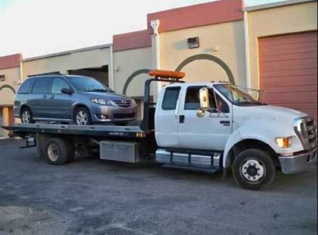  New Album of Markham Towing Svc 7828 Kennedy Rd - Photo 1 of 3