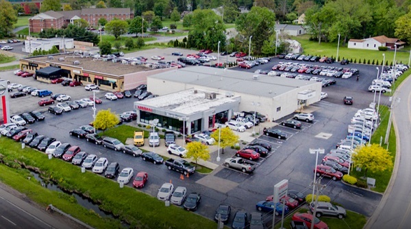  Profile Photos of Boardman Nissan 7809 Market Street - Photo 1 of 3