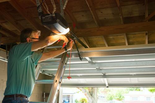  New Album of Fix It Right Garage Door Repair Toronto 3 goldfinch ct Unit PH6 - Photo 1 of 3