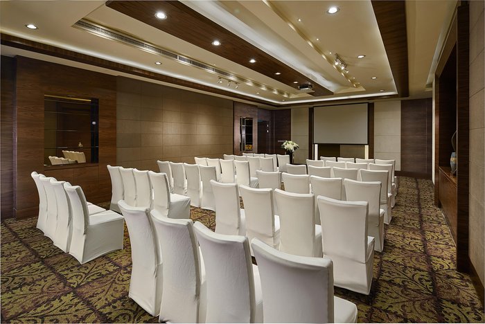  Meeting Rooms of Hilton Shanghai Hongqiao No. 1116 Hong Song East Rd - Photo 3 of 7