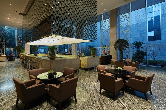 Pulse Restaurant at Hilton Shanghai Hongqiao Dining of Hilton Shanghai Hongqiao No. 1116 Hong Song East Rd - Photo 2 of 7