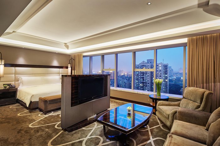 Presidential Suite at Hilton Shanghai Hongqiao Guest Rooms of Hilton Shanghai Hongqiao No. 1116 Hong Song East Rd - Photo 2 of 17