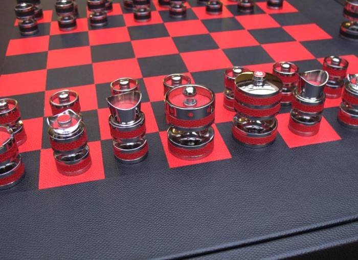 Chess Detail Profile Photos of Geoffrey Parker Games Piglets Corner. Top Road - Photo 61 of 73