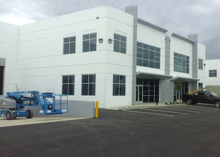  New Album of Shining Daily - Window Cleaning and Pressure Washing 3943 Irvine Blvd Suite 252 - Photo 1 of 5
