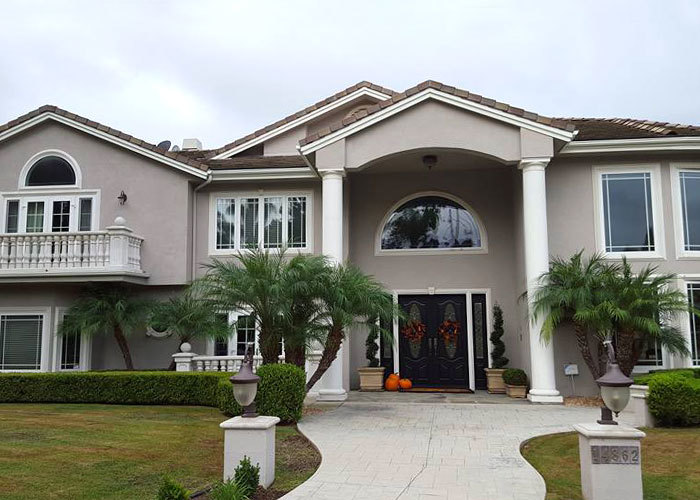  New Album of Shining Daily - Window Cleaning and Pressure Washing 3943 Irvine Blvd Suite 252 - Photo 3 of 5