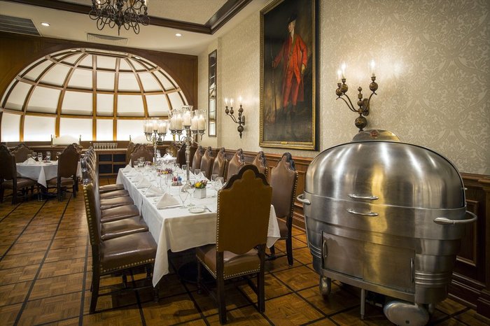  New Album of Lawry's The Prime Rib 100 East Ontario Street - Photo 1 of 6
