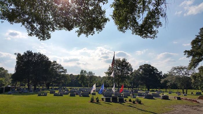  New Album of Brewer & Sons Funeral Homes & Cremation Services 1018 West Avenue - Photo 1 of 11