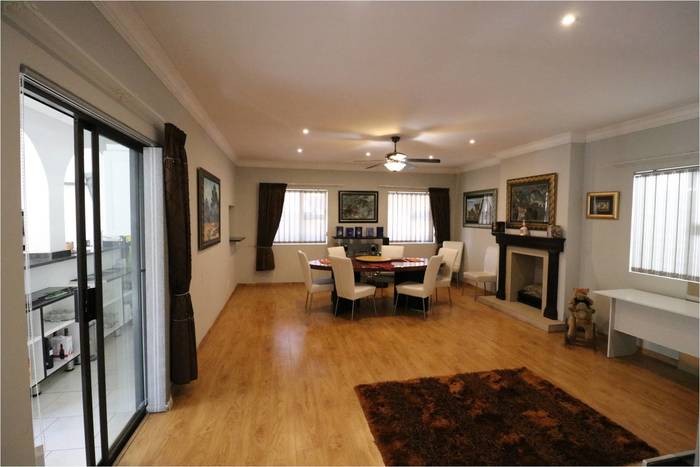  Profile Photos of Acacia Grove 4 Acacia Road - Photo 2 of 5