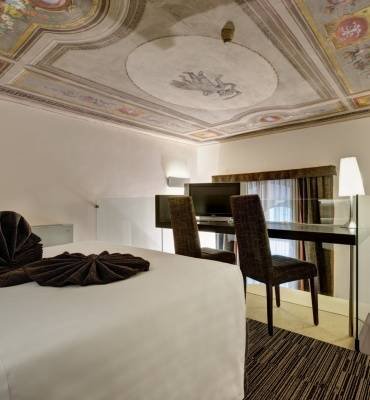  Profile Photos of Best Western Hotel Universo Via Principe Amedeo 5/B - Photo 3 of 18
