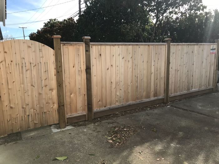 This is the image description New Album of ACC Fencing 31411 Homestead Crescent, - Photo 6 of 12