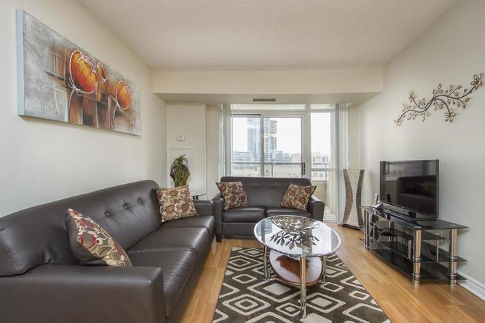  Platinum Suites Apartment of Platinum Suites - Furnished Apartments Mississauga 310 Burnhamthorpe Rd W - Photo 12 of 22