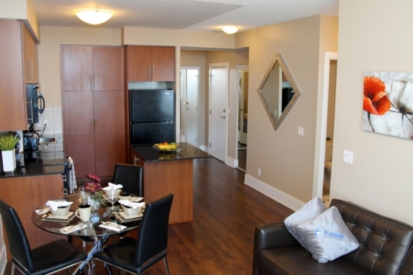  Platinum Suites Apartment of Platinum Suites - Furnished Apartments Mississauga 310 Burnhamthorpe Rd W - Photo 15 of 22