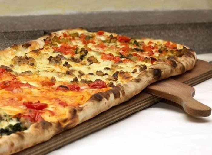 Pizza al metro Profile Photos of Vinoteca Italiana - Italian Restaurant 1-3, Bridge House, Beeches Avenue - Photo 10 of 10