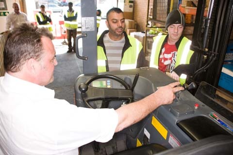  Wallace School of Transport Gallery of Wallace HGV LGV PCV Bus Coach Driver CPC Forklift Training 8 Steele Road - Photo 7 of 29