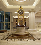 Lobby Clock Waldorf Astoria Dubai Palm Jumeirah Crescent Rd, The Palm Jumeirah 