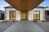  KLS Sandstone 735 Windsor Road 