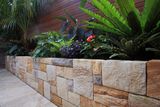 KLS Sandstone, Box Hill