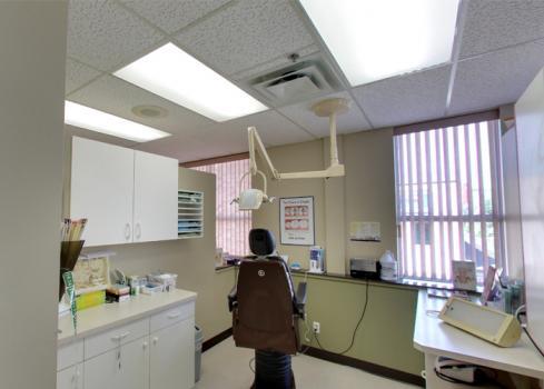  Profile Photos of Sun Valley Family Dentistry: Dr. Dalen Quinton Suite 201-3334 30 Ave - Photo 4 of 5