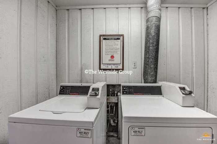 On-site Laundry Monticello Studios at Hyde Park Photos of Monticello Studios at Hyde Park 306 W 38th St - Photo 6 of 8