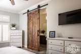 Porter Barn Wood 901 S 7th St 