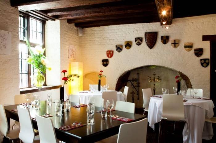  Profile Photos of Tudor Barn Eltham Well Hall Pleasaunce, Well Hall Road - Photo 3 of 3
