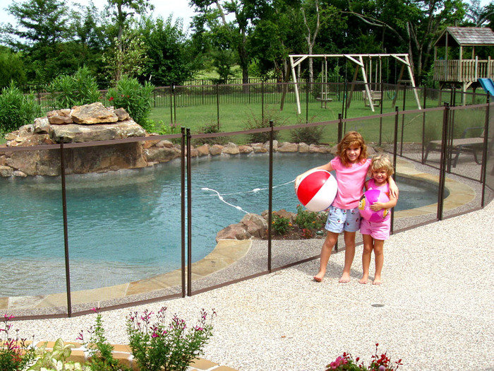  Profile Photos of Guardian Pool Fence Systems, Inc. 14715 AETNA ST - Photo 7 of 12