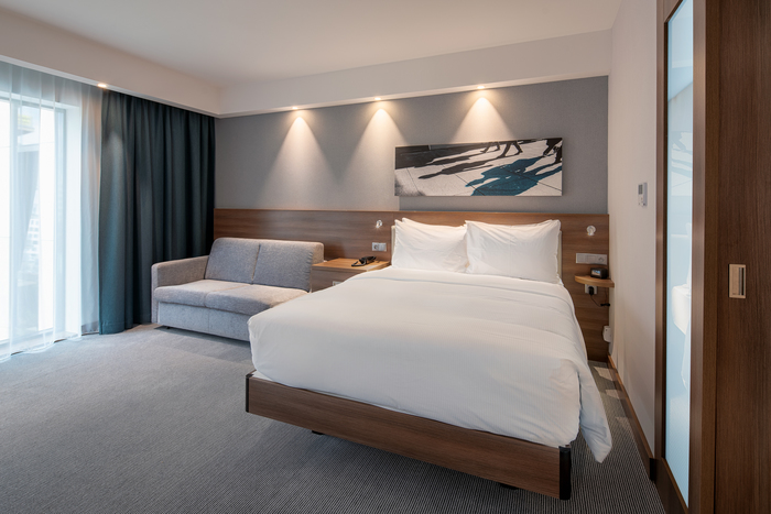 Queen Guest Room at Hampton by Hilton Warsaw Mokotow Profile Photos of Hampton by Hilton Warsaw Mokotow PostÄ™pu 7 - Photo 4 of 13