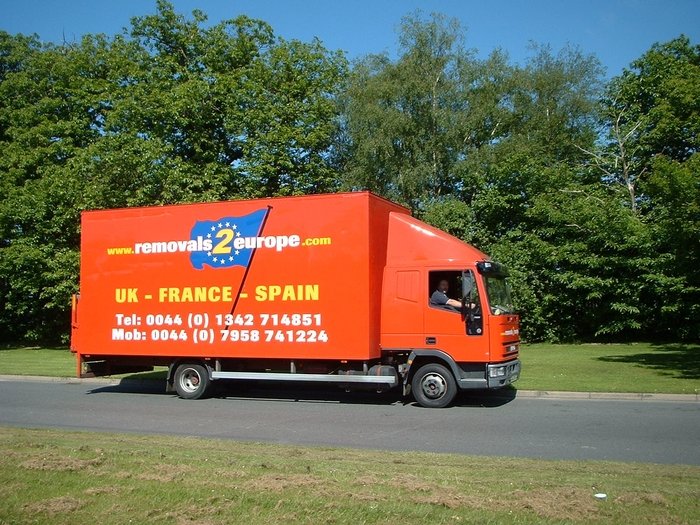  Profile Photos of Removals2Europe Lodoe, Copthorne Common Road - Photo 2 of 13